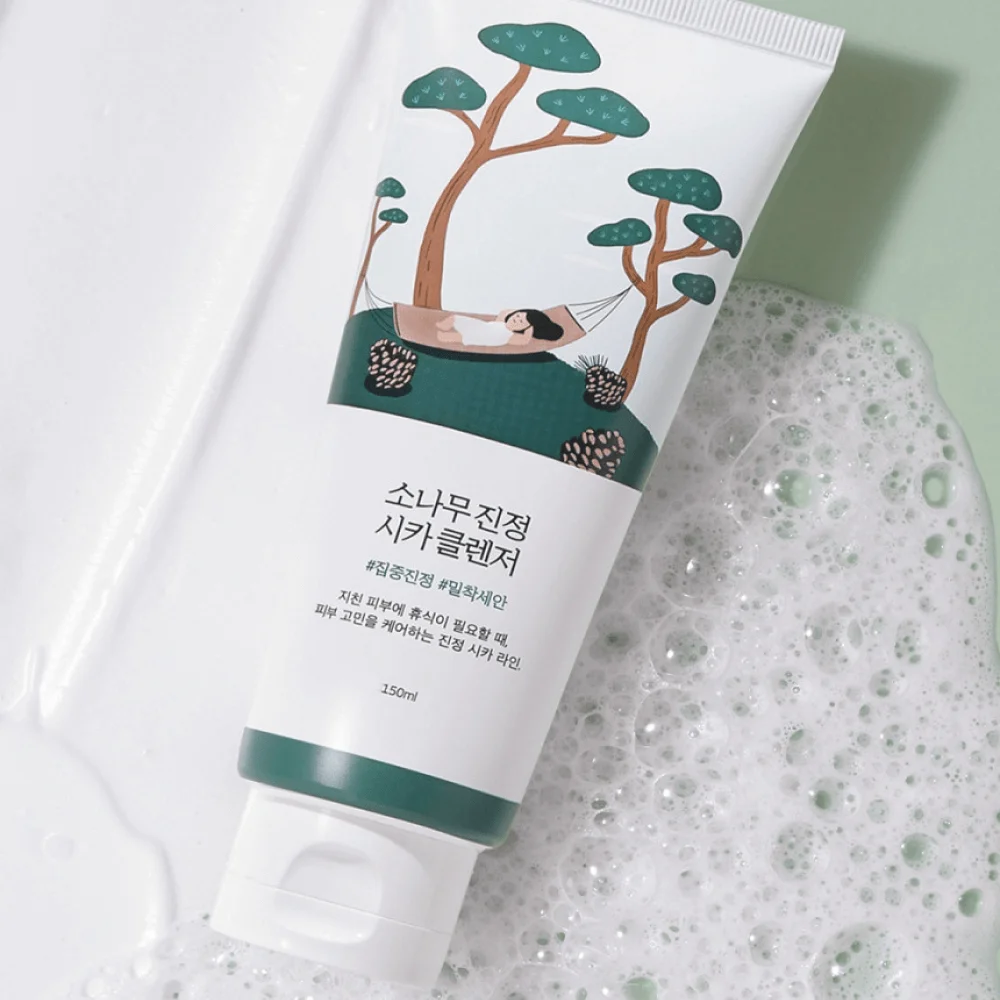 Пенка с экстрактом сосны и центеллы для проблемной кожи Round Lab Pine Calming Cica Cleanser