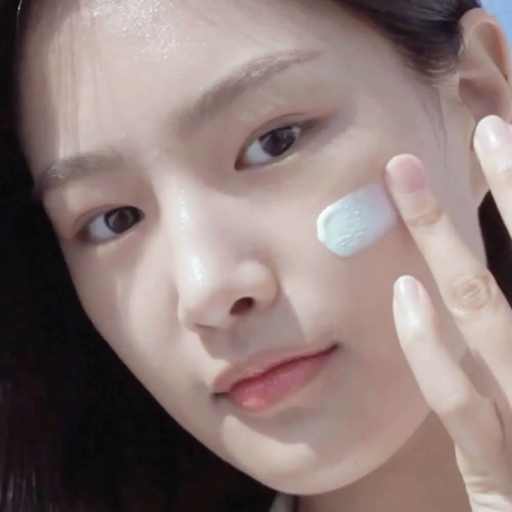 Солнцезащитный крем с комплексом церамидов Celimax Dual Barrier Watery Sun Cream SPF50+PA++++