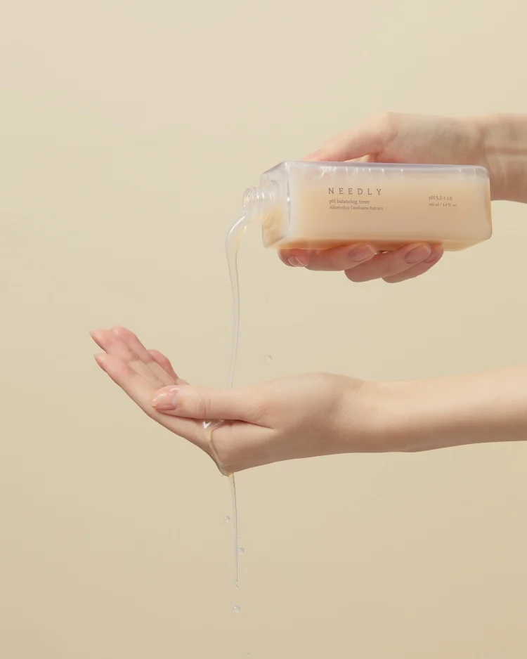 Балансирующий тонер для лица Needly pH balancing toner