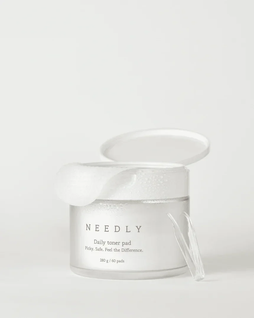  Увлажняющие и отшелушивающие диски для сужения пор NEEDLY Daily toner pad