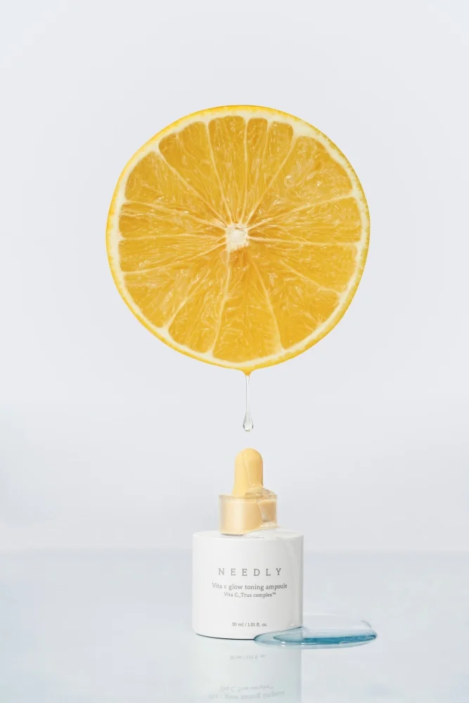 Сыворотка для сияния кожи лица NEEDLY Vita c glow toning ampoule