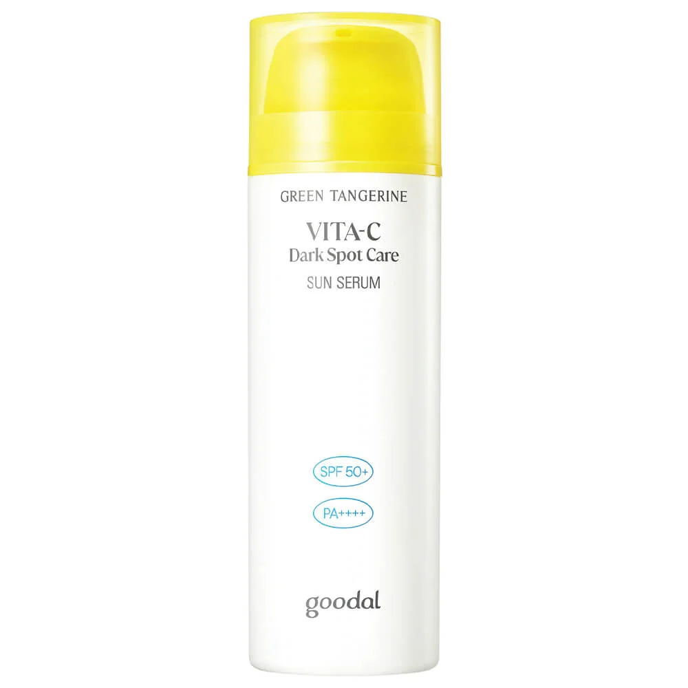 Санскрин от пигментации Goodal Green Tangerine Vita C Dark Spot Care Sun Serum SPF50+ PA++++
