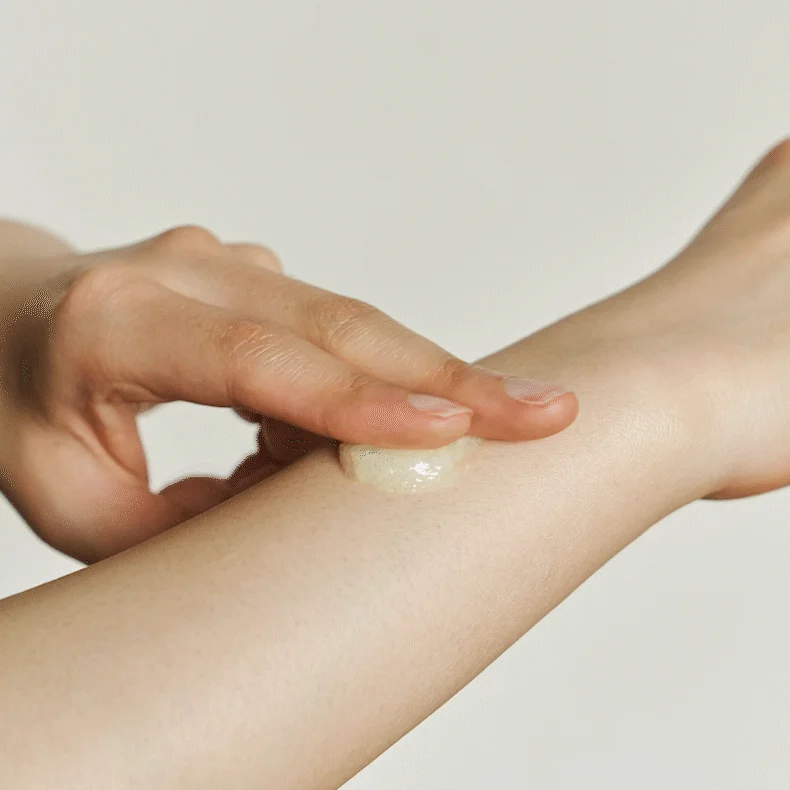 Санскрин от пигментации Goodal Green Tangerine Vita C Dark Spot Care Sun Serum SPF50+ PA++++