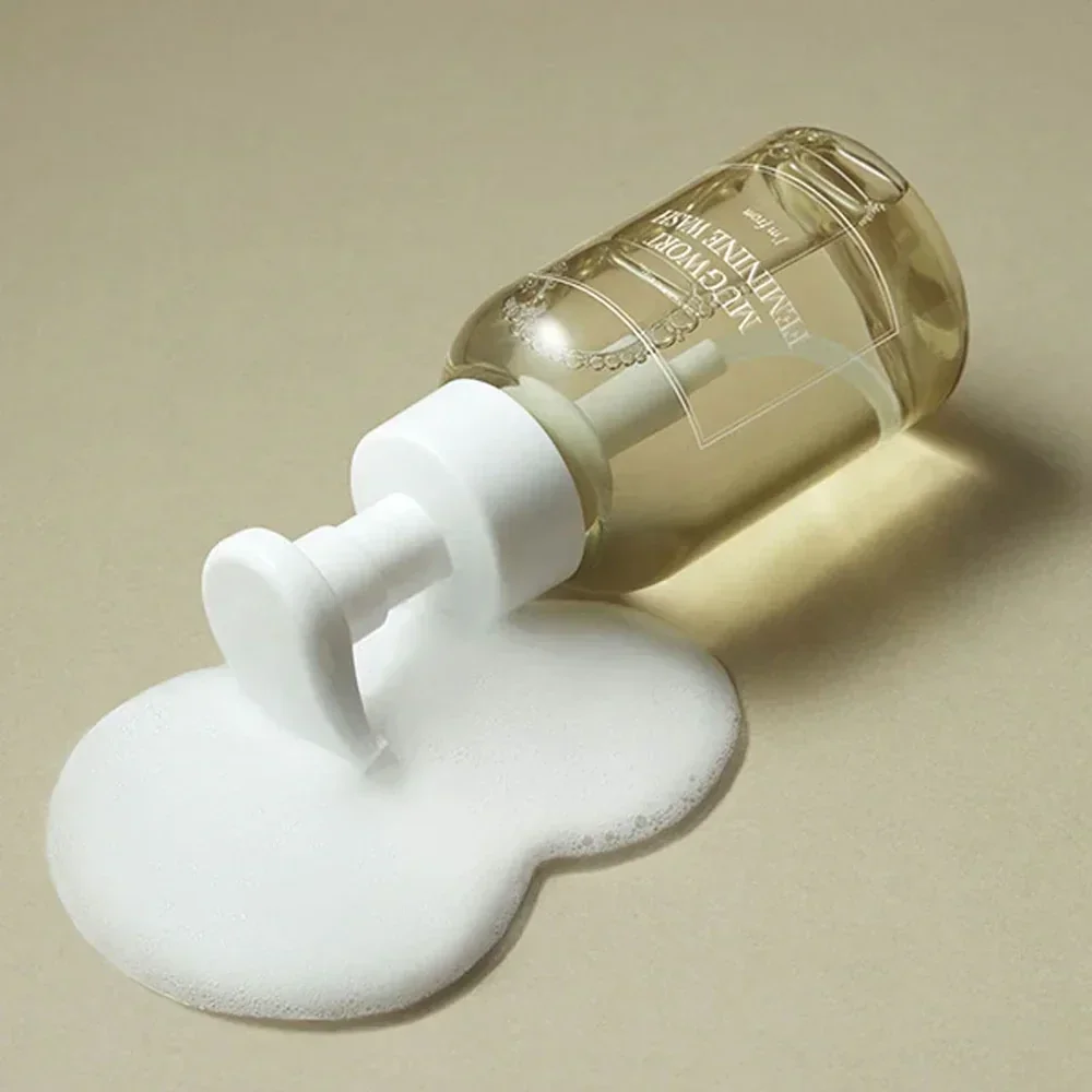 Мягкий очищающий гель для интимной гигиены с экстрактом полыни Im From Mugwort Feminine Wash