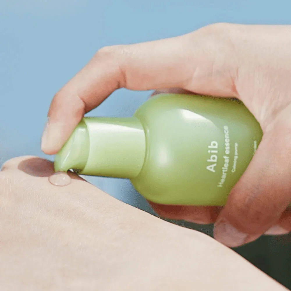 Успокаивающая эссенция с экстрактом хауттюйнии Abib Heartleaf Essence Calming Pump 
