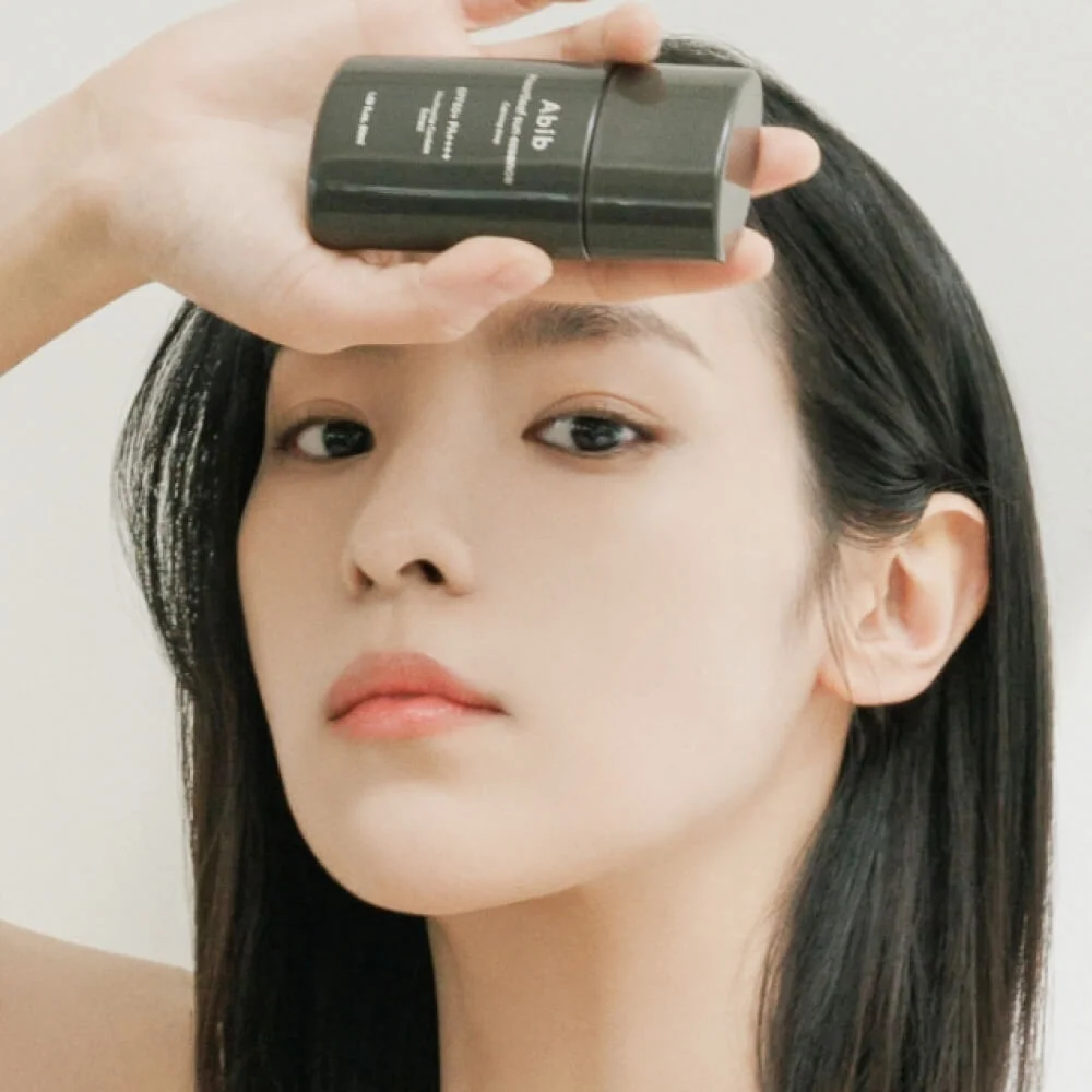 Успокаивающая эссенция для защиты от солнца Abib Heartleaf Sun Essence Calming Drop SPF50+ PA++++