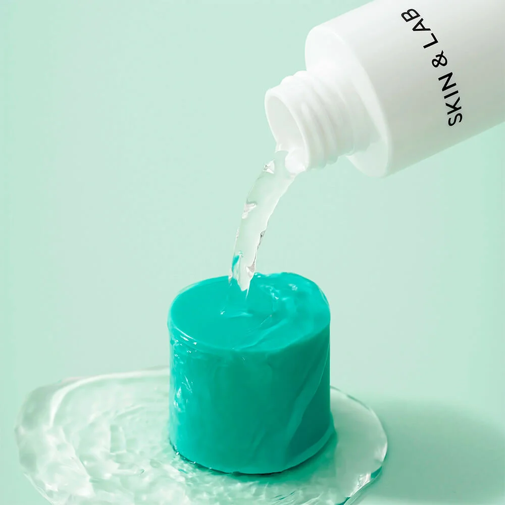 Успокаивающий тоник для проблемной кожи SKIN&LAB Tricicabarrier Soothing Toner