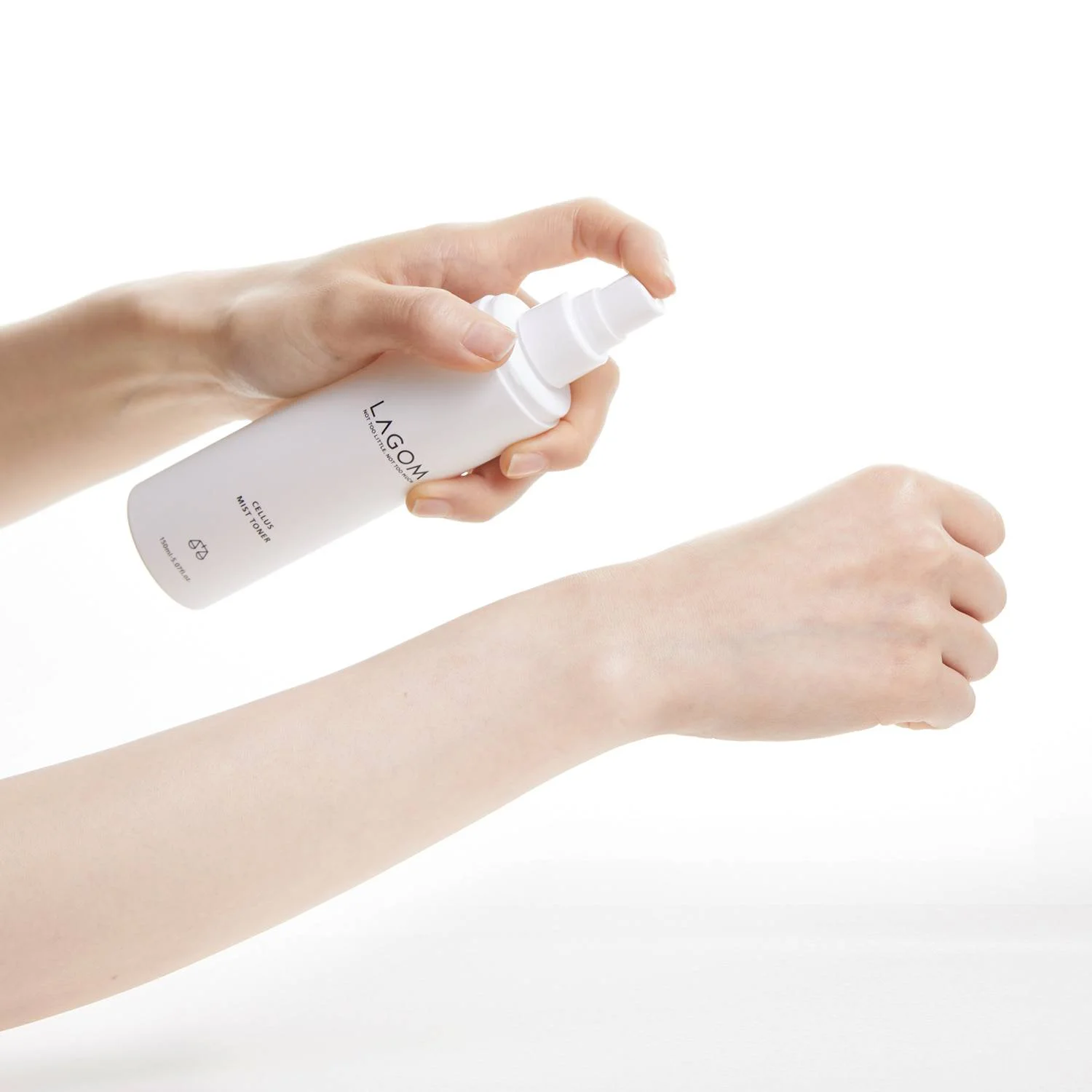 Увлажняющий тонер-мист с мочевиной Lagom Cellus Mist Toner