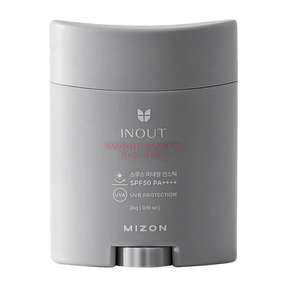 Солнцезащитный стик оснащен фильтрами SPF50 и отражающими MIZON MINERAL SUN STICK РА++++ 