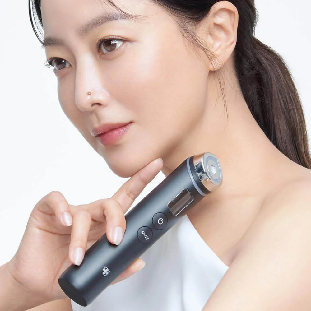 Микротоковый аппарат для домашнего ухода medicube AGE-R Booster Pro EX Black