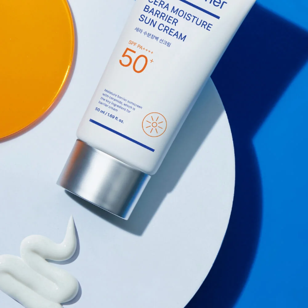 Барьерный солнцезащитный крем Real Barrier Cera Moisture Barrier Sun Cream SPF50+ PA++++