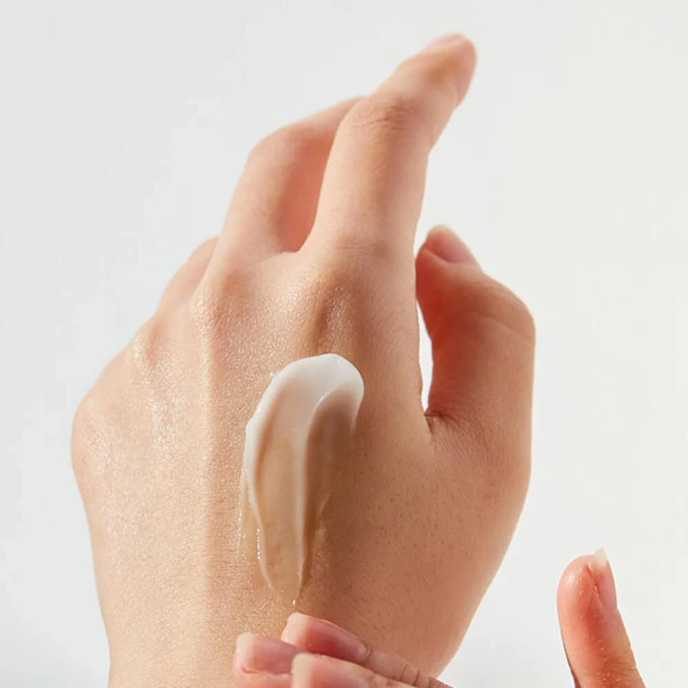 Антивозрастной крем для век с витамином U и пептидами CUSKIN CU: Vitamin U Eye Cream