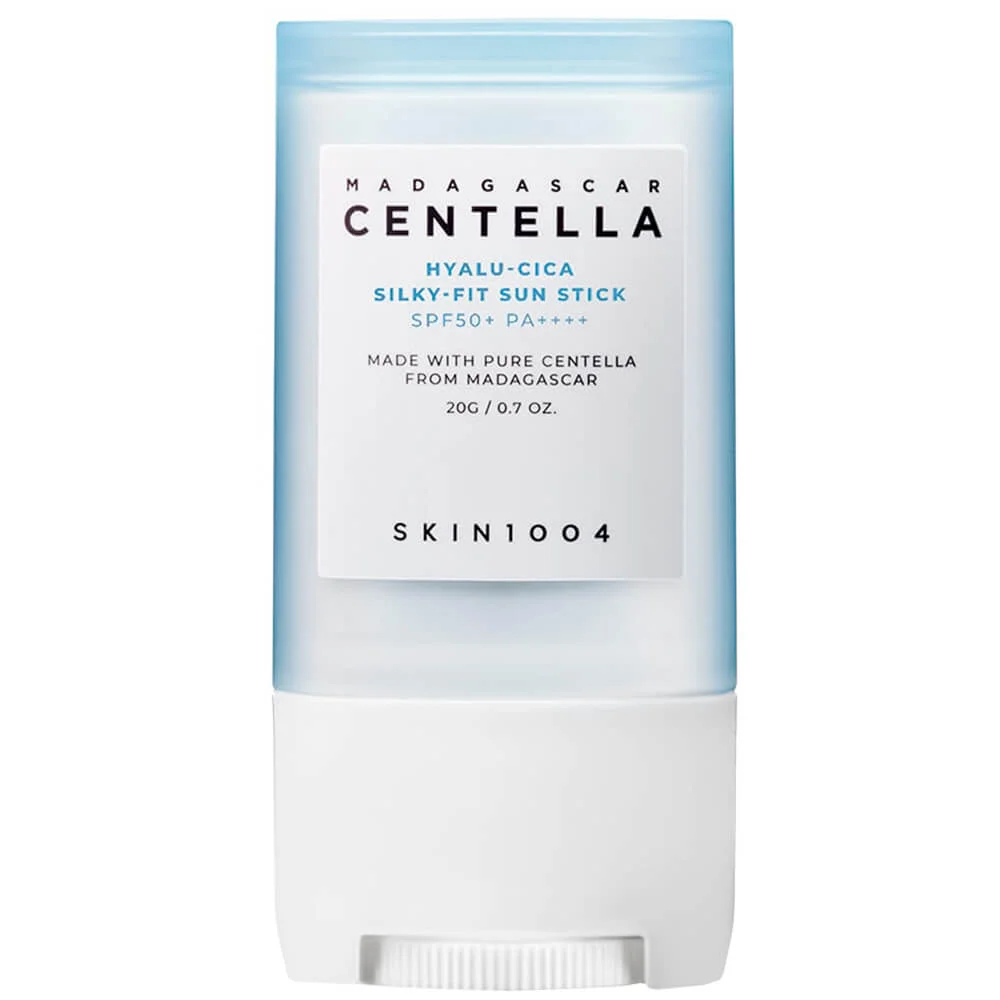 Солнцезащитный стик с шёлковым финишем SKIN1004 Hyalu-Cica Silky-Fit Sun Stick SPF50+ PA++++