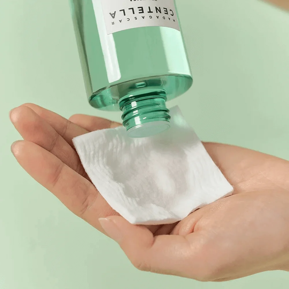 Противовоспалительный тоник с чайным деревом SKIN1004 Madagascar Centella Tea-Trica Purifying Toner