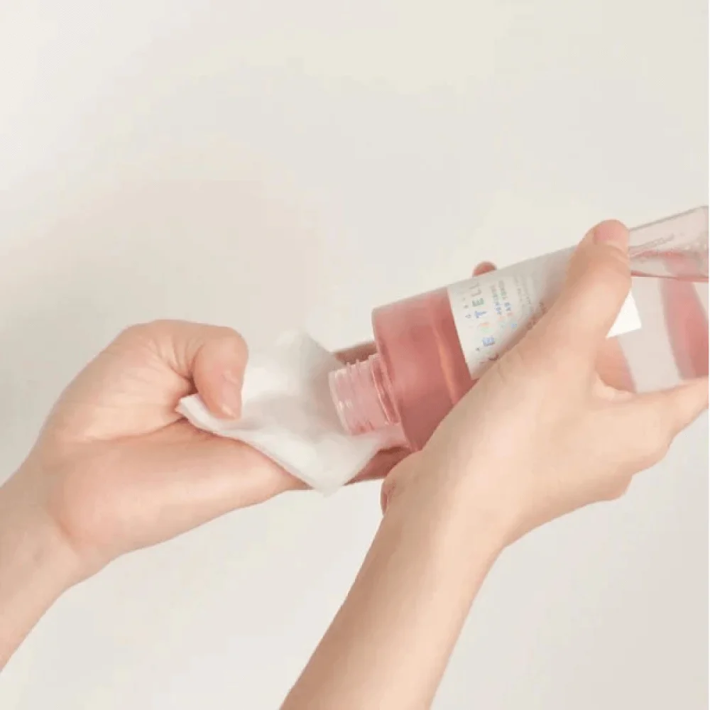 Тоник для сужения пор с центеллой SKIN1004 Madagascar Centella Poremizing Clear Toner