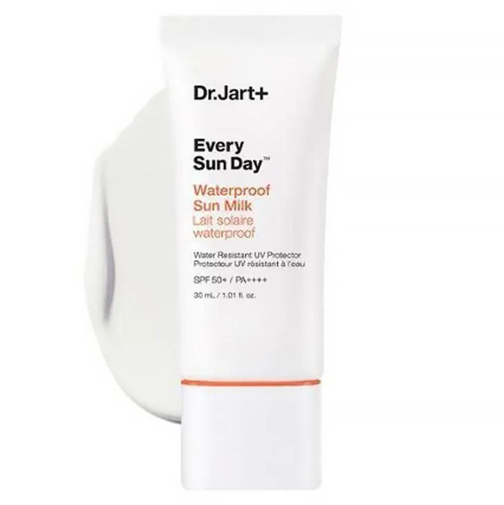 Водостойкое молочко для защиты от солнца Every Sun Day Waterproof Sun Milk SPF 50+/PA ++++ 30мл