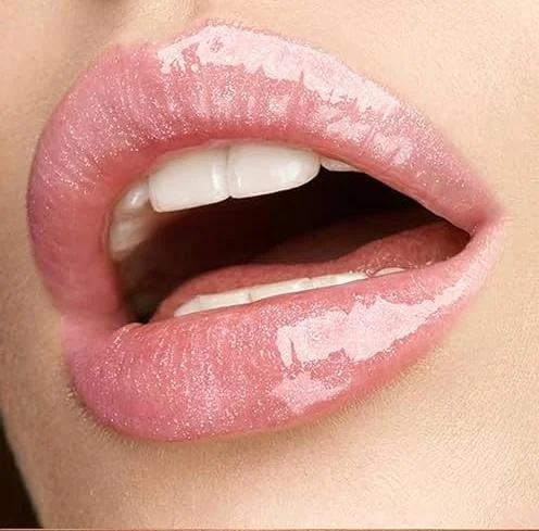 Лёгкий увлажняющий блеск KIKO 3d HYDRA LIP GLOSS 06 Candy Rose 06