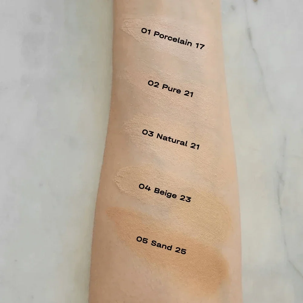 Лёгкий увлажняющий кушон rom&nd Bare Water Cushion SPF38 PA++++ 04 Beige 23