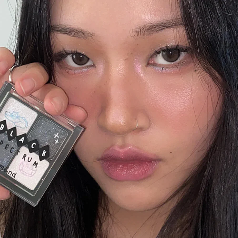 Лимитированная палетка теней для век rom&nd X Inapsquare Better Than Eyes Glitz In Black B03