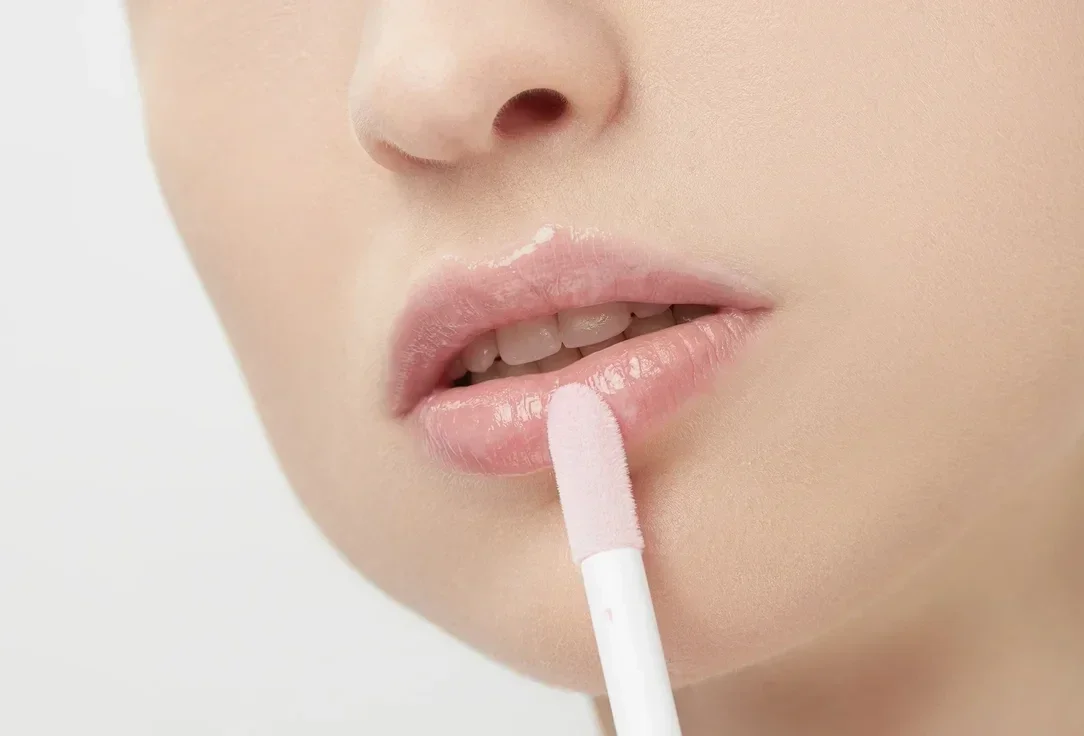 Блеск для губ VIVIENNE SABO Le grand volume 03 Goyave 03