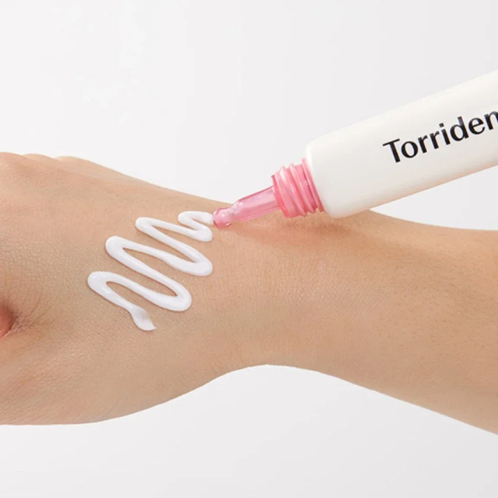 Подтягивающий липосомальный крем для век с коллагеном Torriden Cellmazing Firming Eye Cream