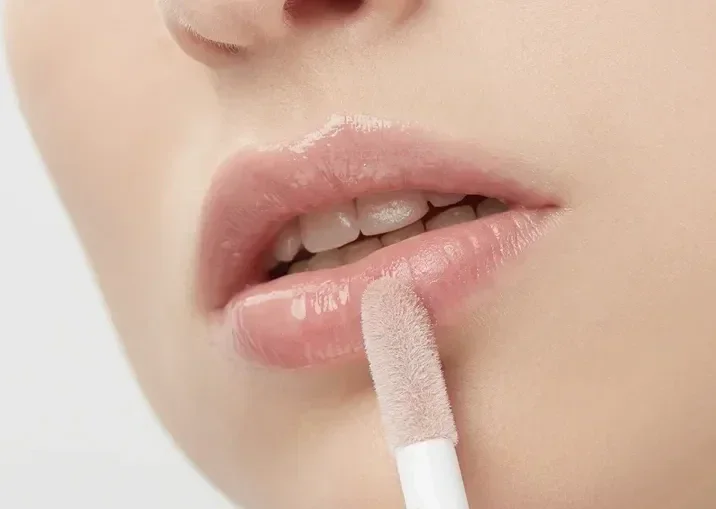 Блеск для губ VIVIENNE SABO Le grand volume 09 Figue 09