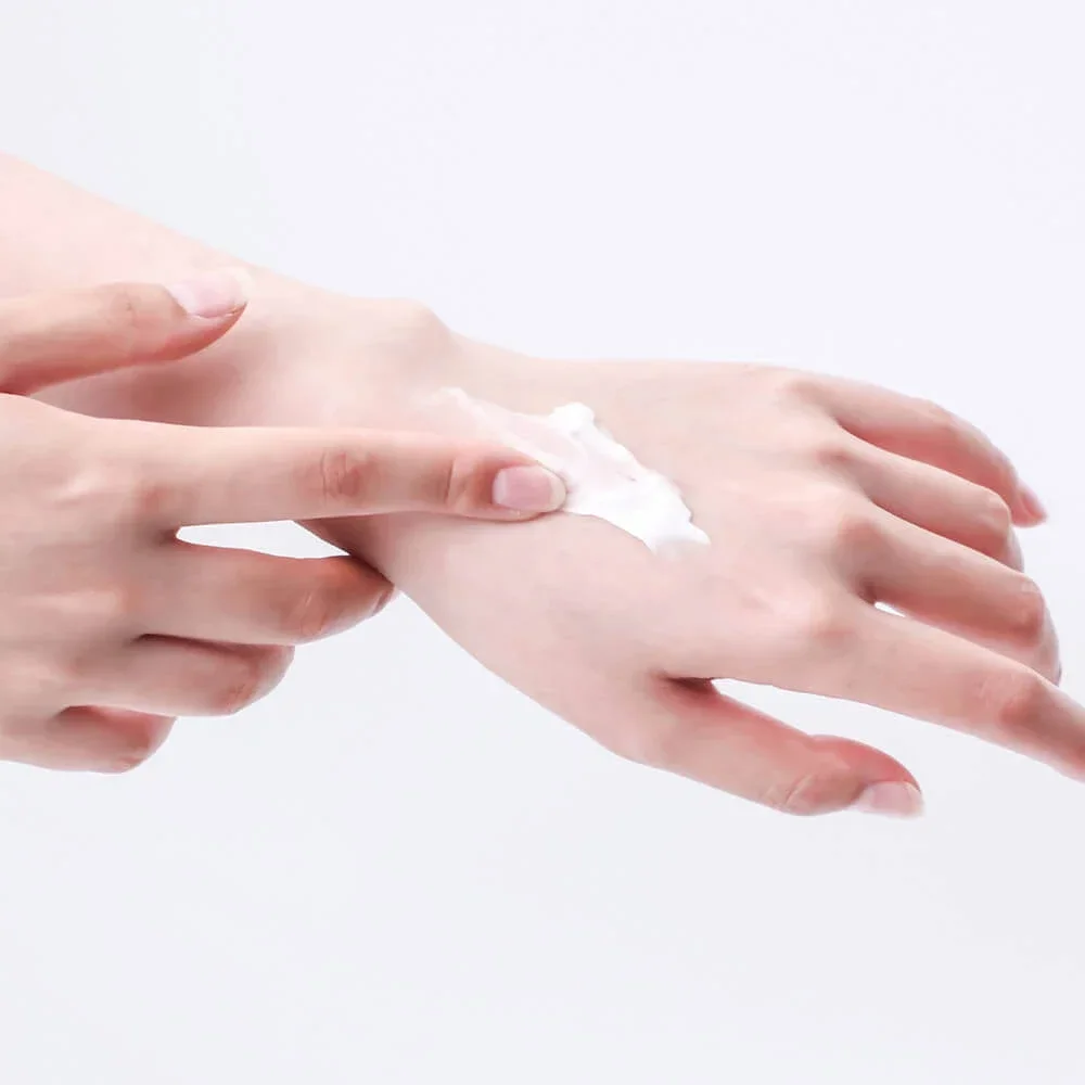 Увлажняющий крем для рук с берёзовым соком Round Lab Birch Juice Hand Cream