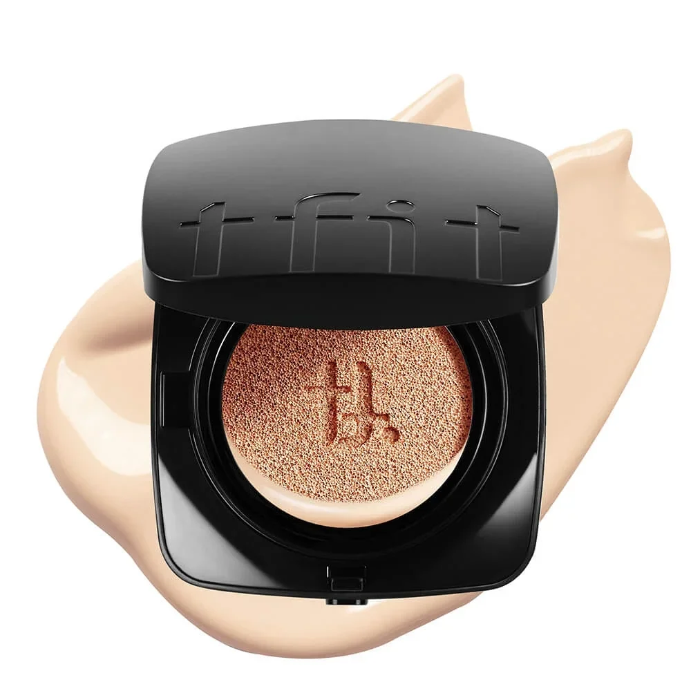 Тональный кушон с сияющим финишем TFIT Layering Fit Glow Cushion EX SPF50+PA++++ C01 Porcelain C01