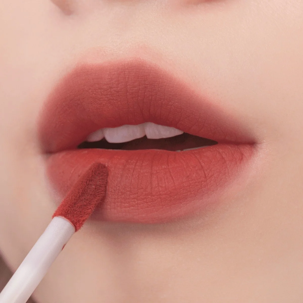 Нежный бархатный тинт для губ rom&nd Zero Velvet Tint 19 Earl Grey Shawl 19