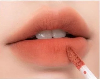 Нежный бархатный тинт для губ rom&nd Zero Velvet Tint 17 Toasty Nude 17