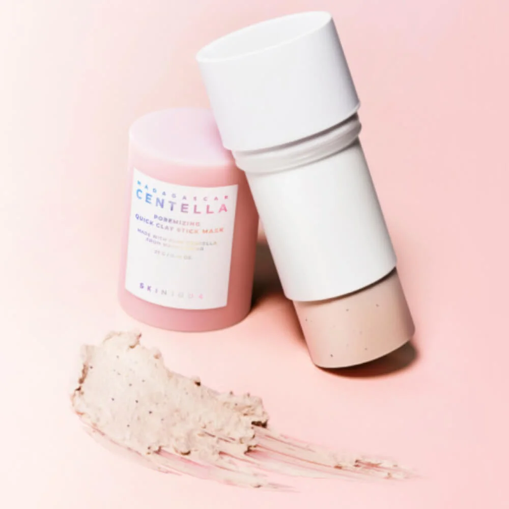 Глиняная маска для очищения пор в формате стика SKIN1004 Poremizing Quick Clay Stick Mask