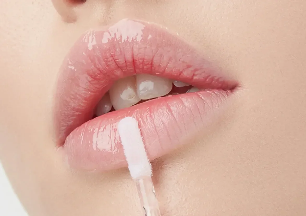 Масло для губ LUXVISAGE Beauty Elixir 01