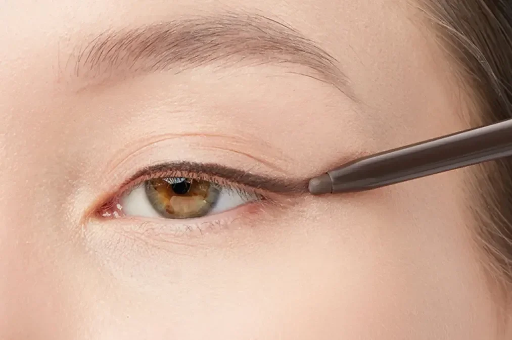 Карандаш для глаз LUXVISAGE Kajal super stay 10h коричневый