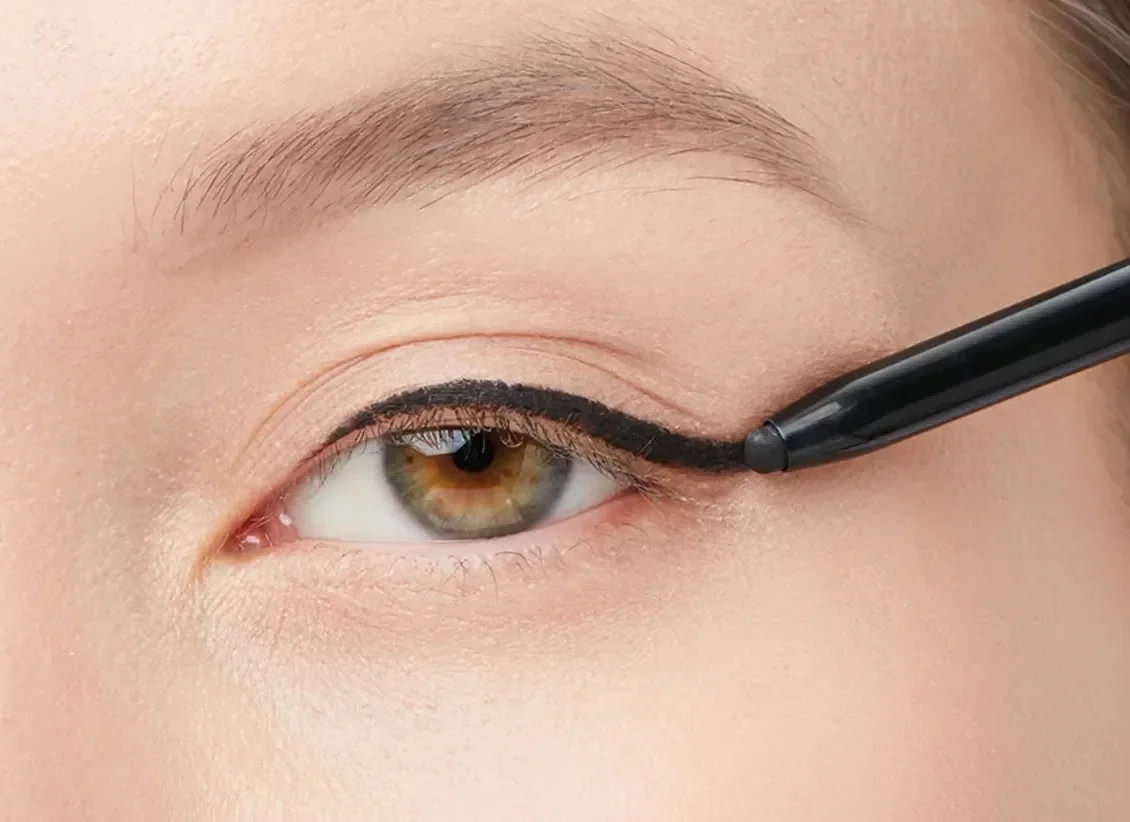 Карандаш для глаз LUXVISAGE Kajal super stay 10h черный черный