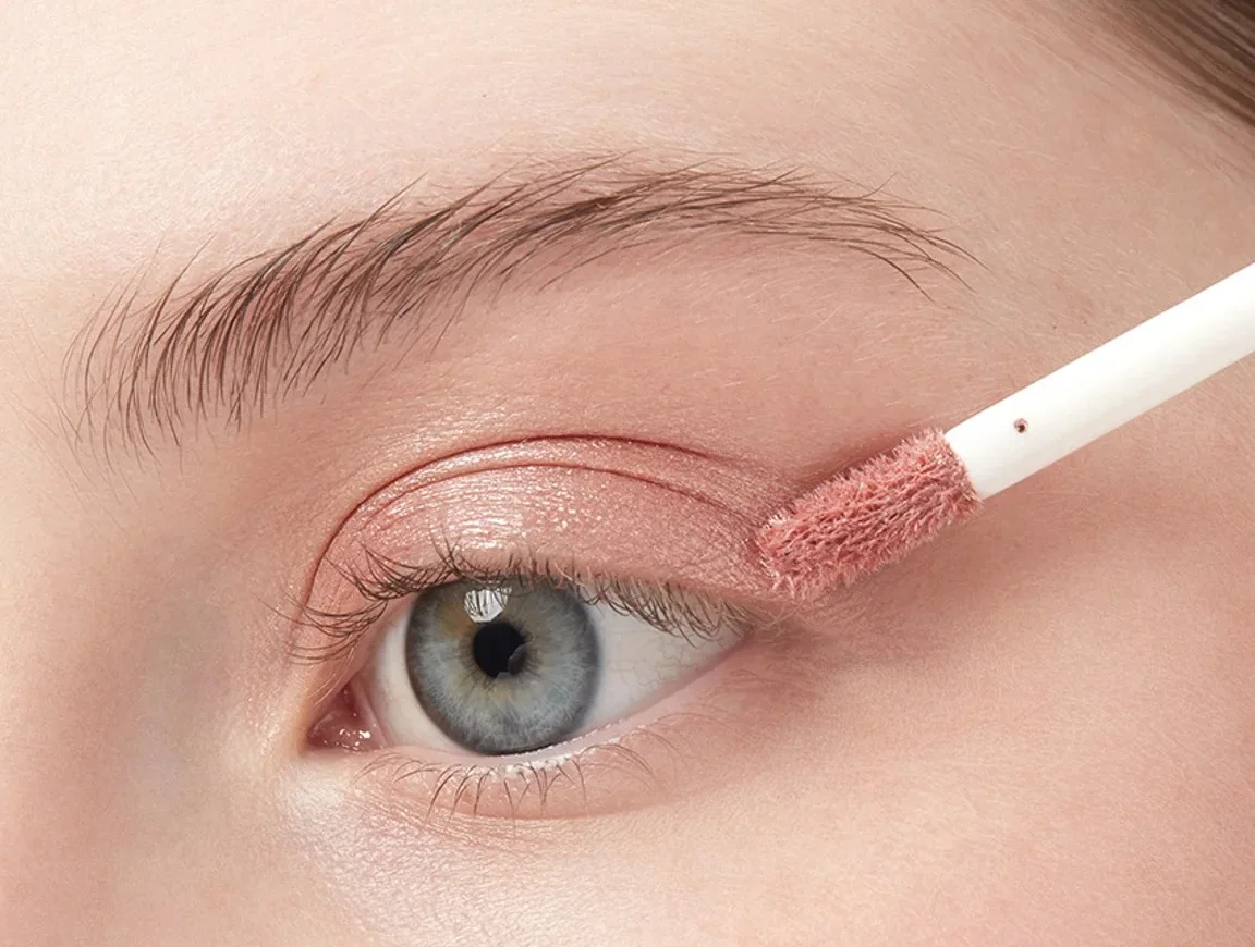 VIVIENNE SABO Жидкие тени для век Artiste 24/7 10 жемчужный 10