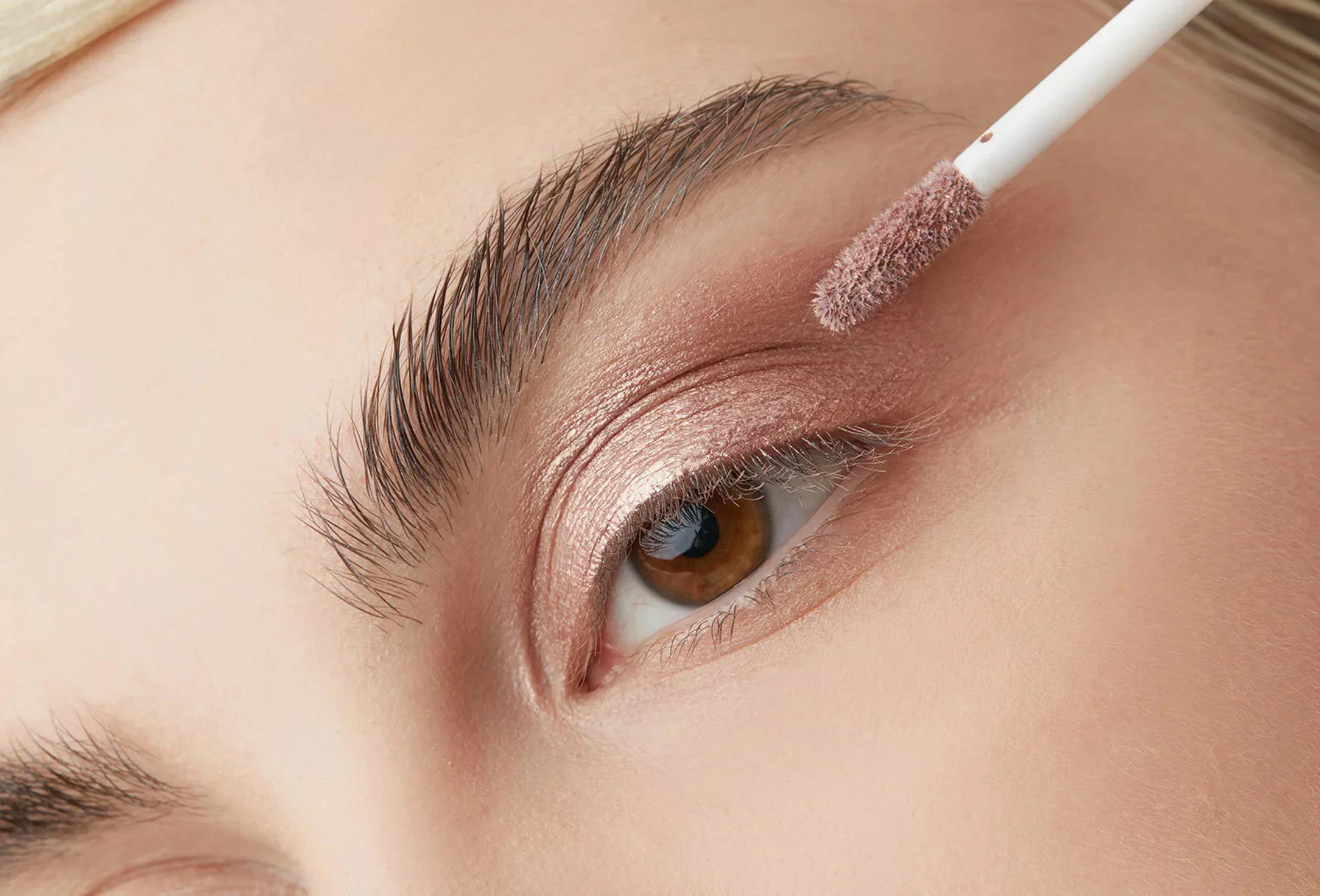 Жидкие тени для век с металлическим сиянием LUXVISAGE Metal hype 04 04