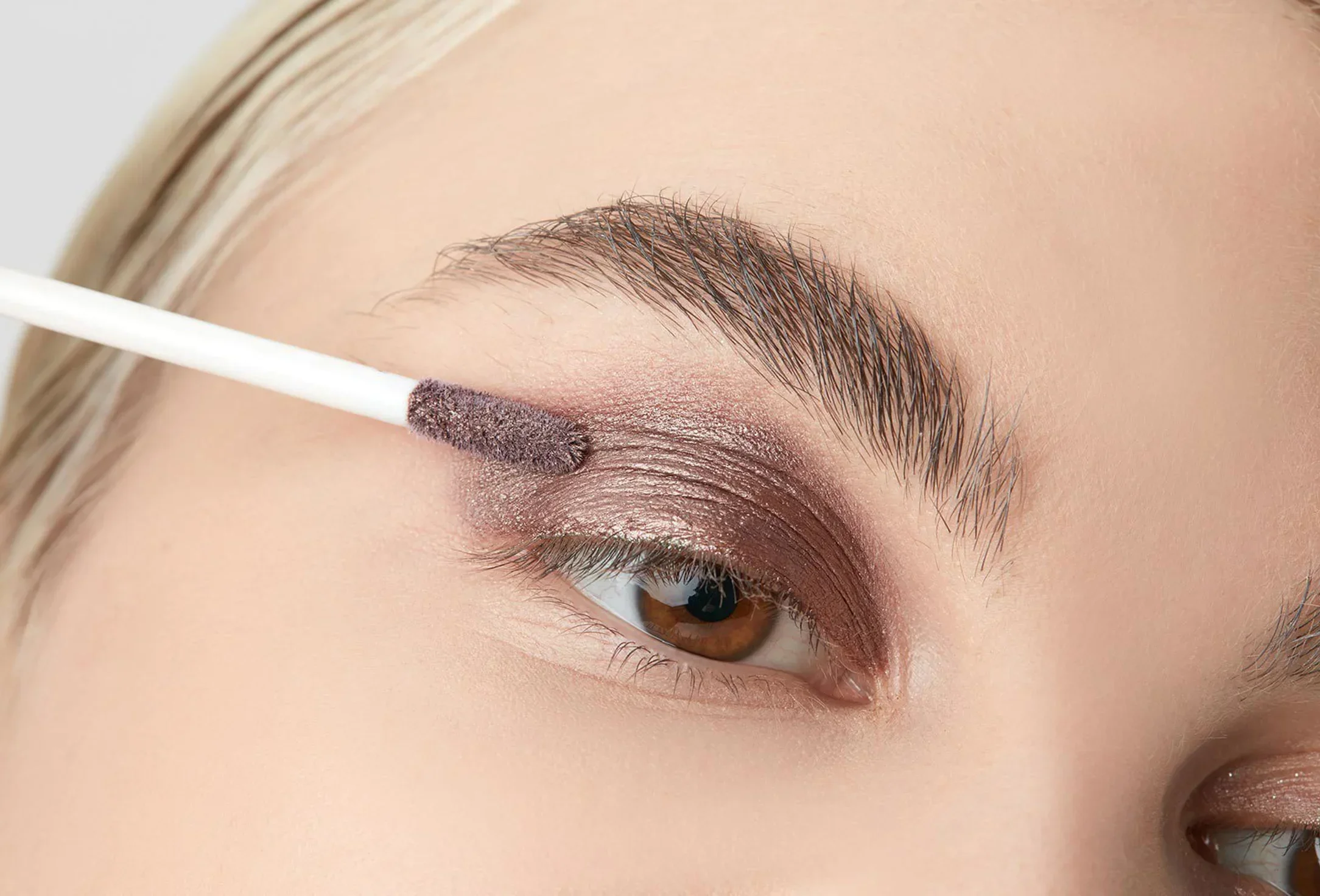 Жидкие тени для век с металлическим сиянием LUXVISAGE Metal hype 13 13