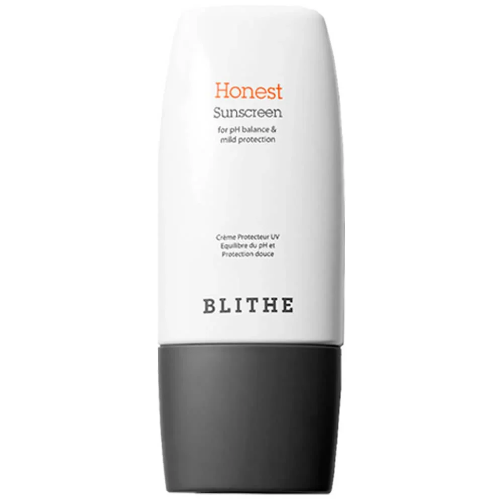Увлажняющий солнцезащитный крем на химических фильтрах Blithe UV Protector Honest Sunscreen SPF50+ PA++++
