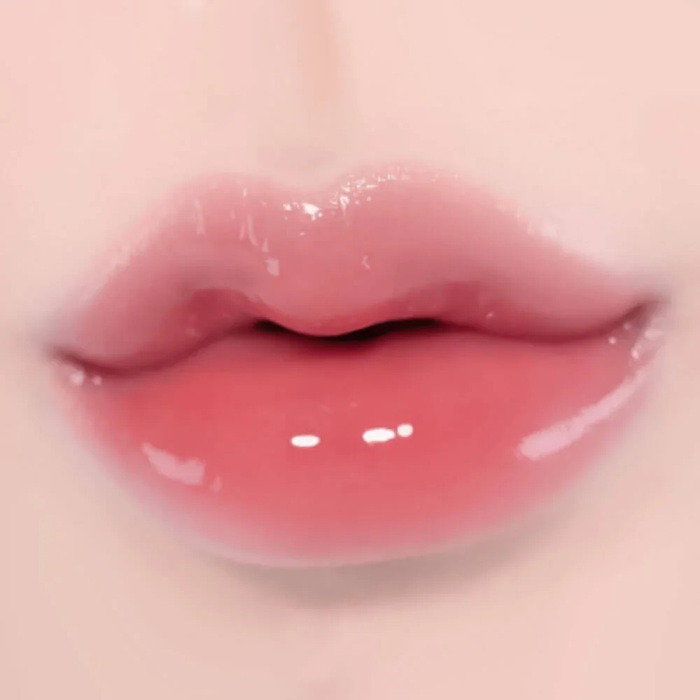 Увлажняющий 3D-блеск для объёма губ fwee 3D Voluming Gloss B01, vanilla