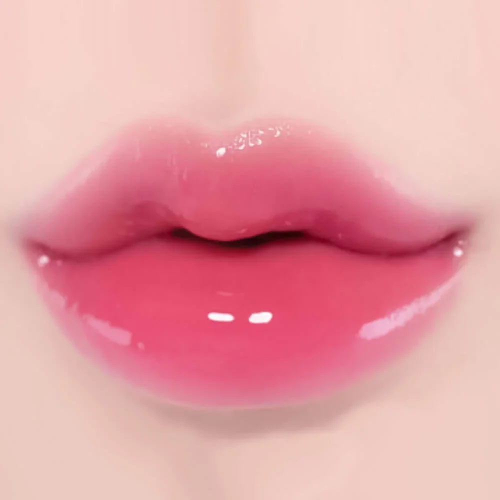 Увлажняющий 3D-блеск для объёма губ fwee 3D Voluming Gloss B03 Candy B03, candy