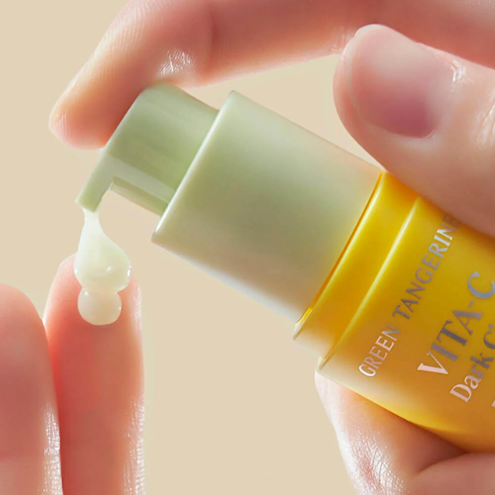 Осветляющий крем для век с витамином C Goodal Green Tangerine Vita C Dark Circle Eye Cream