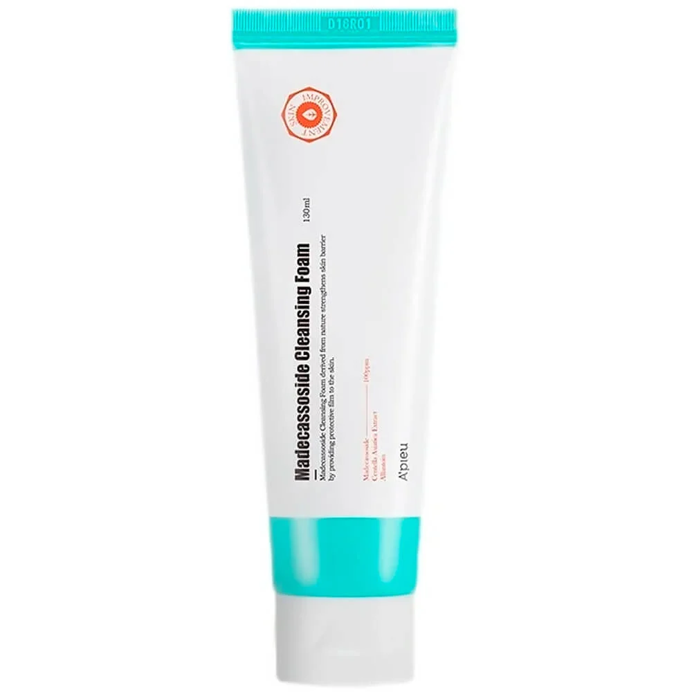 Лечебная пенка для умывания A'Pieu Madecassoside Cleansing Foam