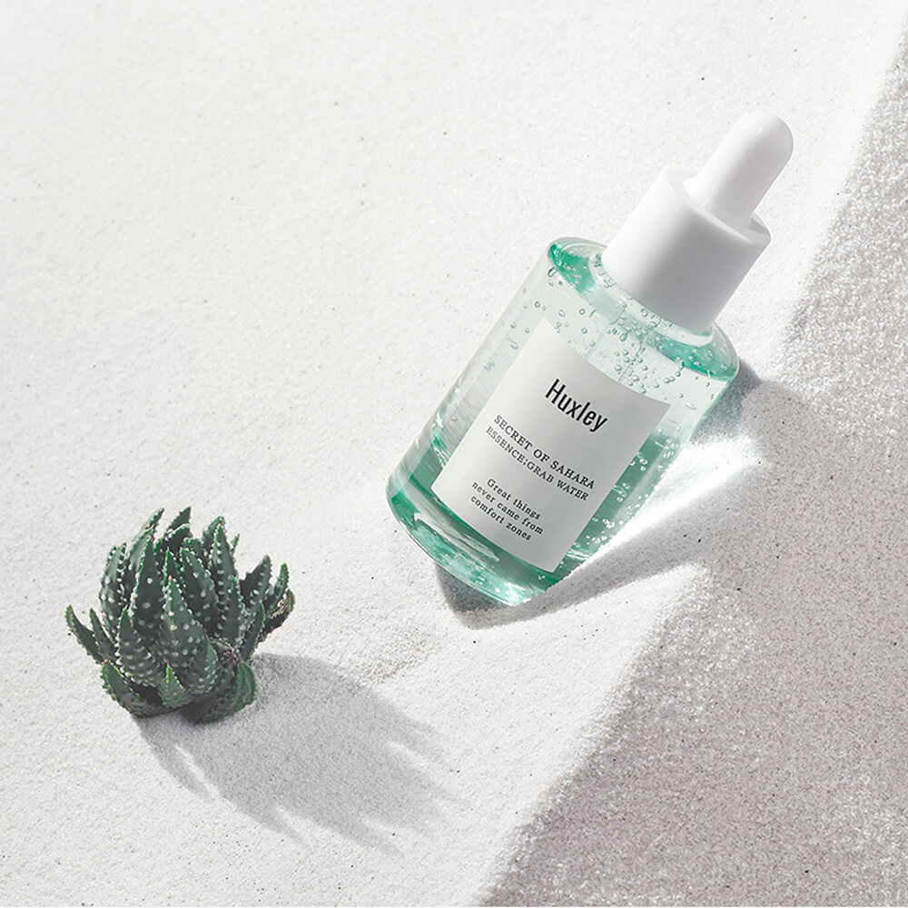 Охлаждающая эссенция с опунцией для глубокого увлажнения Huxley Secret of Sahara Essence: Grab Water