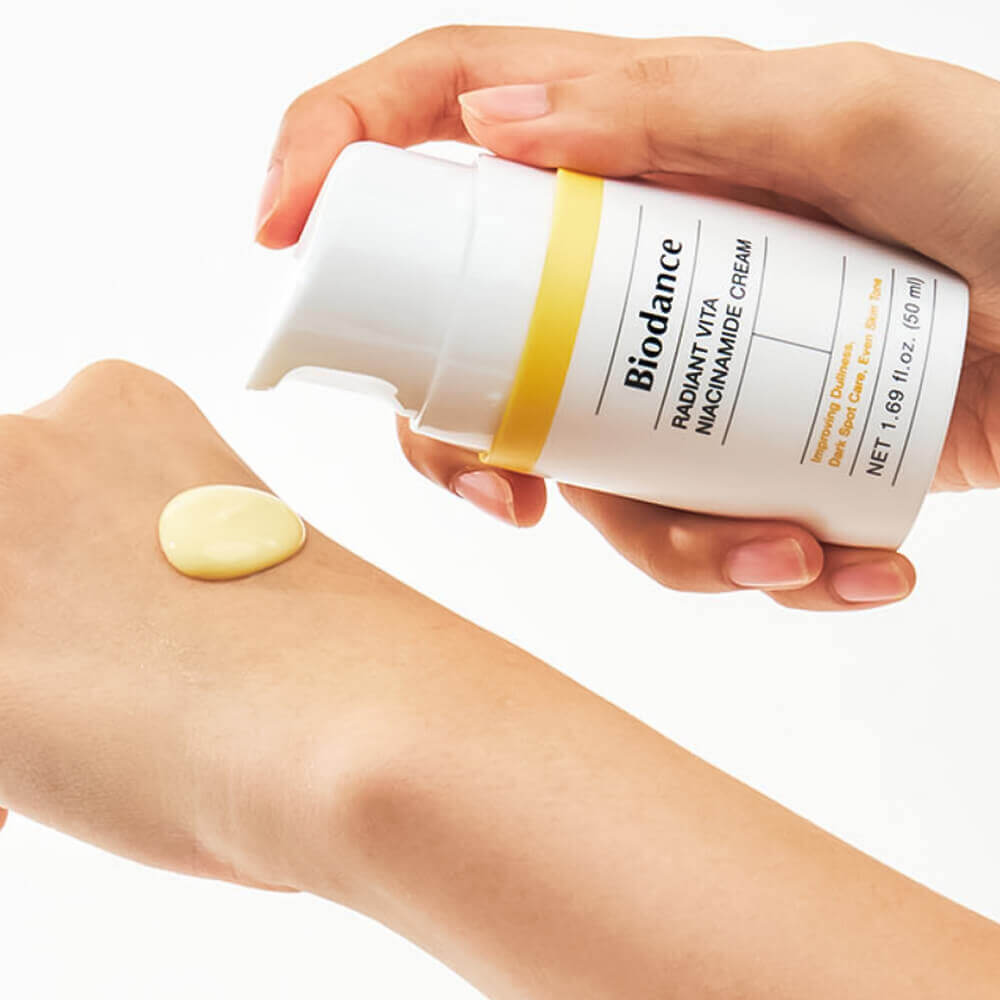 Осветляющий крем с 5% ниацинамидом для сияния кожи Biodance Radiant Vita Niacinamide Cream