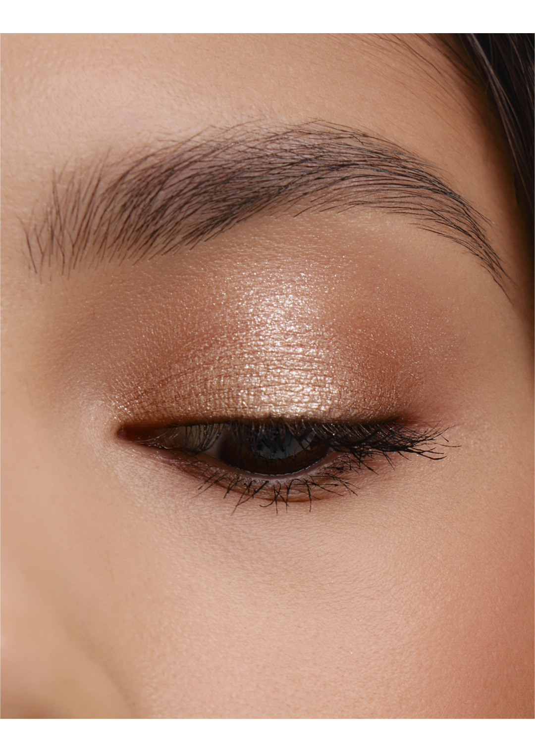 Тени-спарклы для век  SHIK SINGLE EYESHADOW VEGA