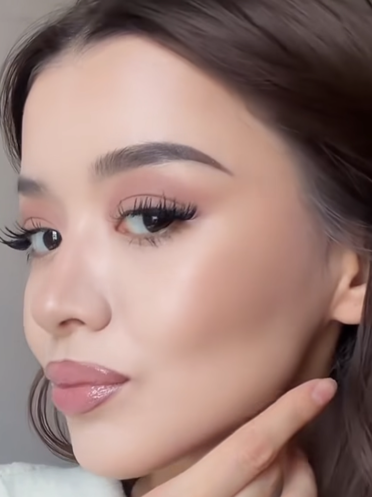 SEN SULU КОНТУРИРУЮЩИЙ СТИК 01