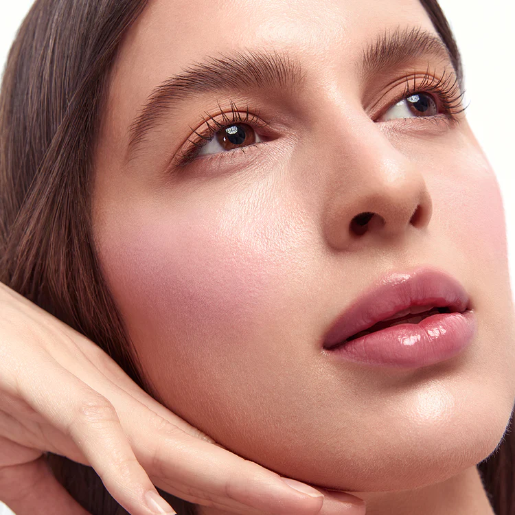 Румяна для лица DasiqueBerry Smoothie  06 BERRY