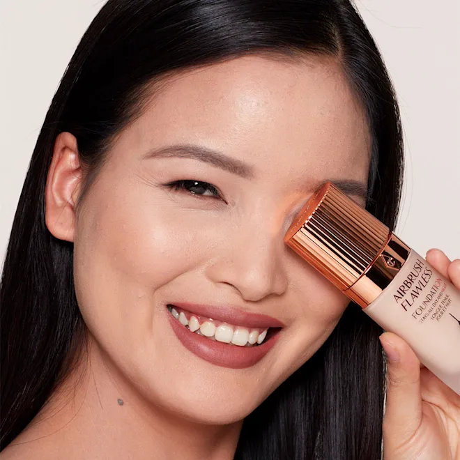 Стойкая тональная основа CHARLOTTE TILBURY AIRBRUSH FOUNDATION 4N