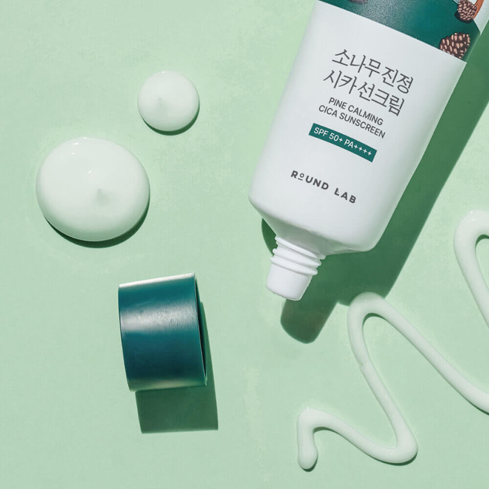 Солнцезащитный крем для проблемной кожи Round Lab Pine Calming Cica Sunscreen SPF50+ PA++++ 40 мл