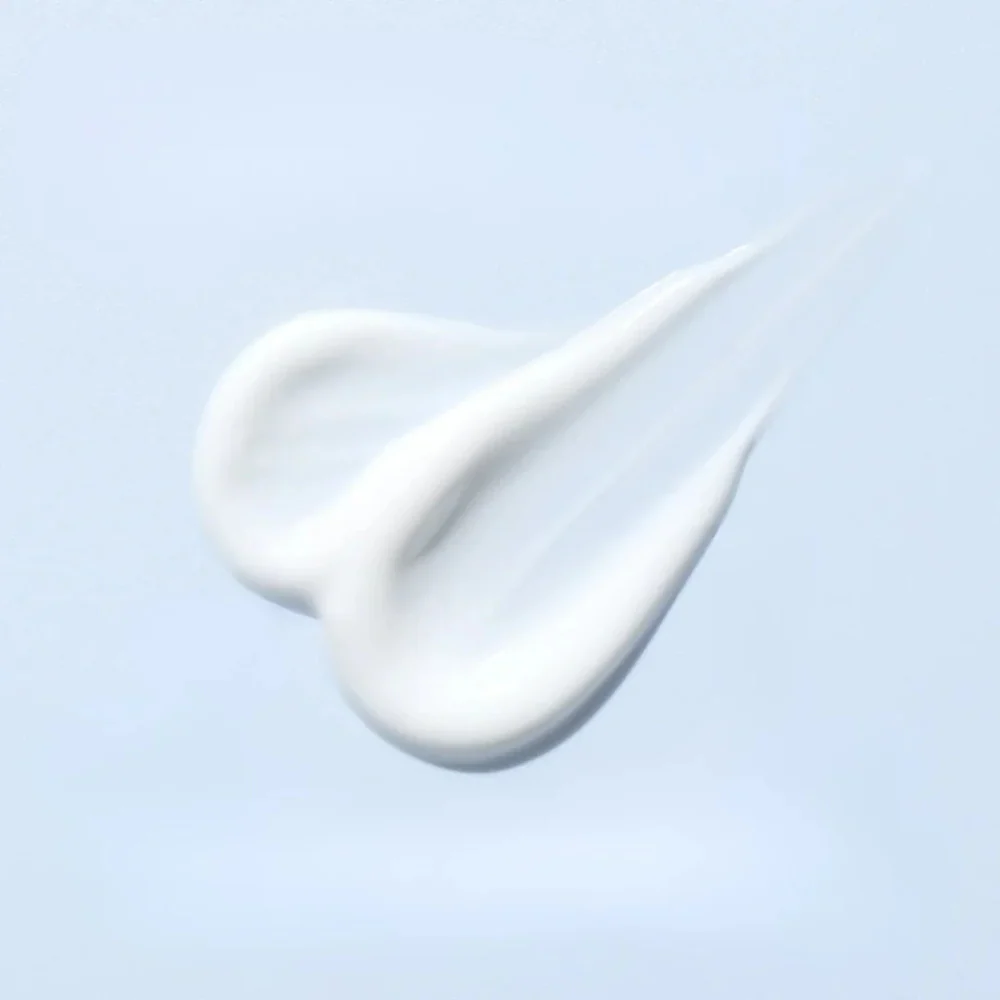 Увлажняющий солнцезащитный крем Dr. Althea Aqua Glowing Sunscreen SPF50+ PA++++